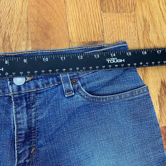 Levi's Jeans Women's 30x31 Blue Medium Wash USA VTG 518 Superlow Boot cut - Picture 13 of 16